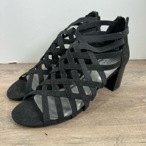 London Fog Black Strappy Sandals